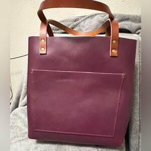 NWOT Portland Leather Classic Tote in Lollipop